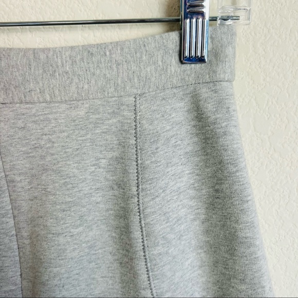 Madewell Light Grey Pleated Scuba Trumpet Mini Skirt - Picture 4 of 14